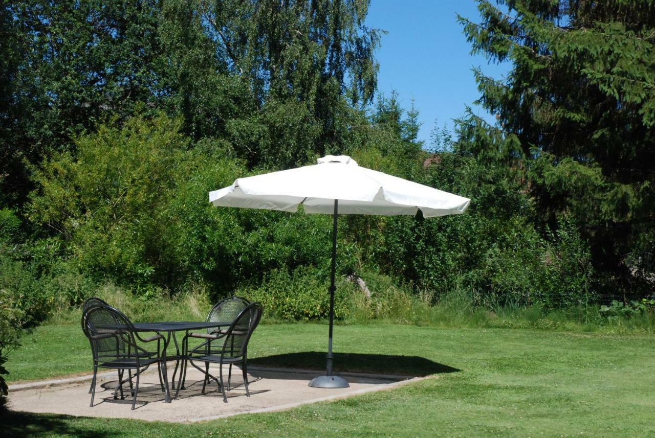 Villa Haus Schneider Kätchen Deudesfeld Exterior foto